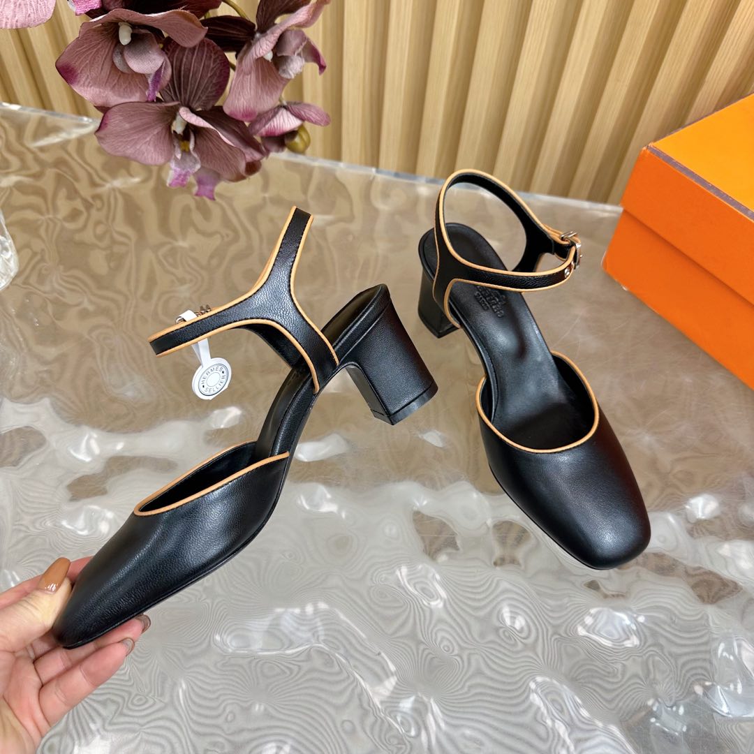 Hermes Kamilla 60 Pump - 