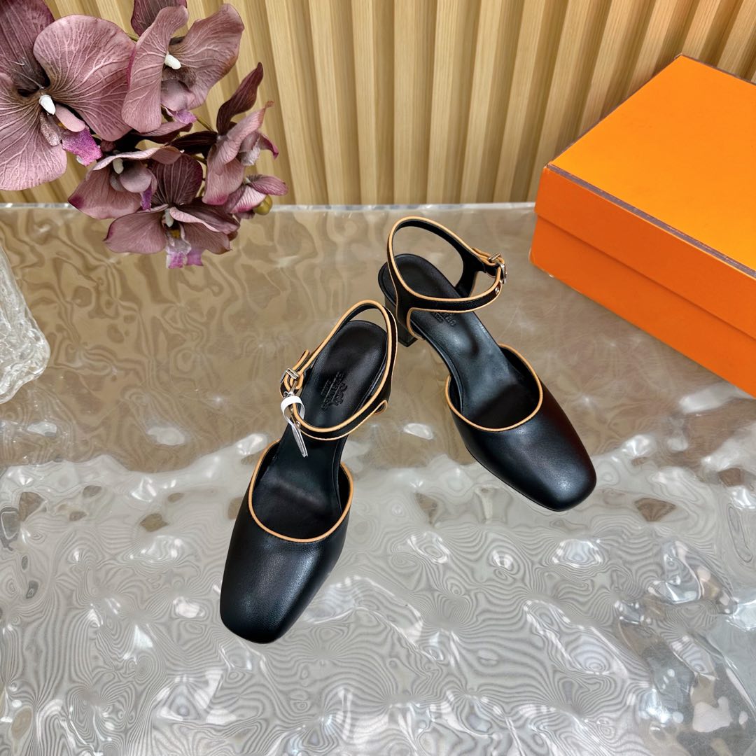 Hermes Kamilla 60 Pump - 