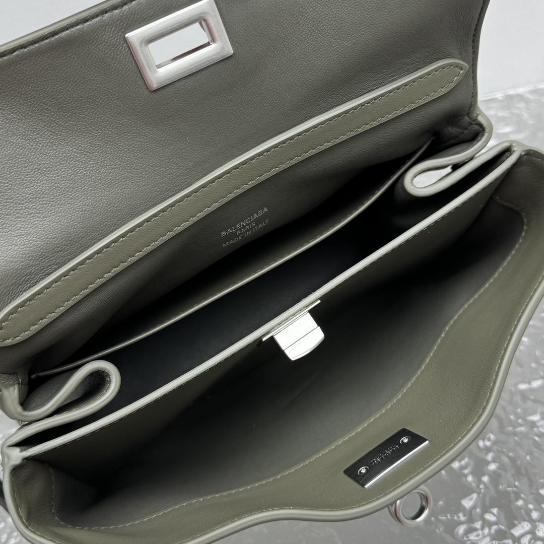 Balenciaga Rodeo Mini Handbag In Khaki   - 