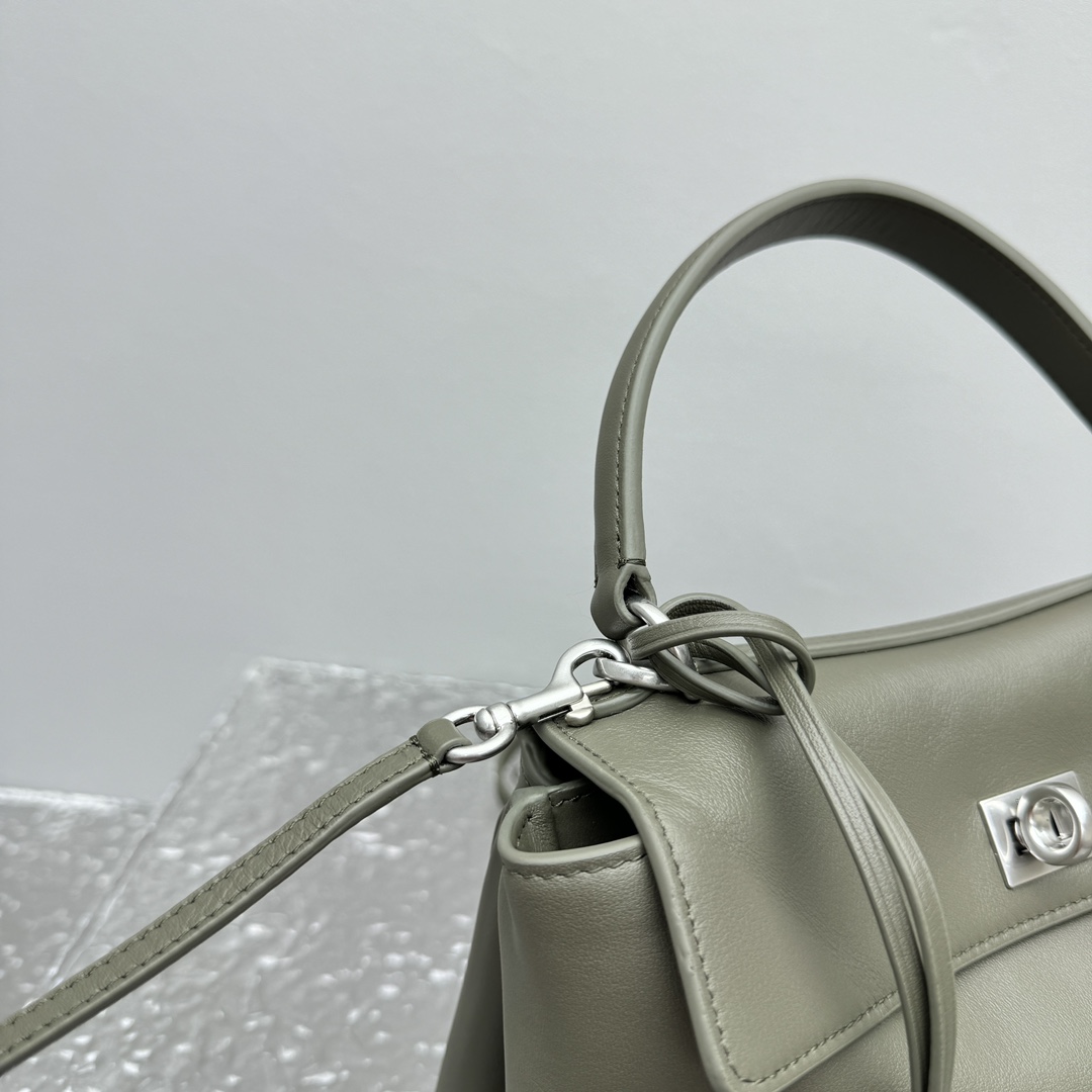 Balenciaga Rodeo Mini Handbag In Khaki   - 