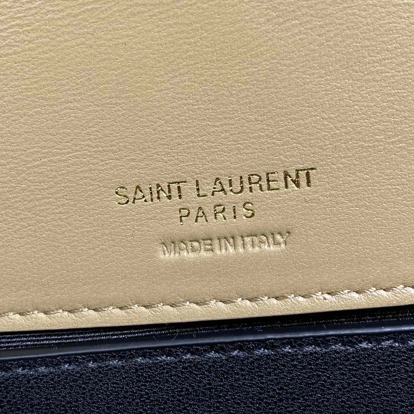 Saint Laurent Loulou Small In Matelasse Lambskin - 