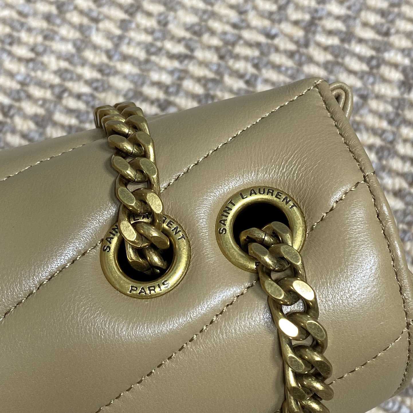 Saint Laurent Loulou Small In Matelasse Lambskin - 