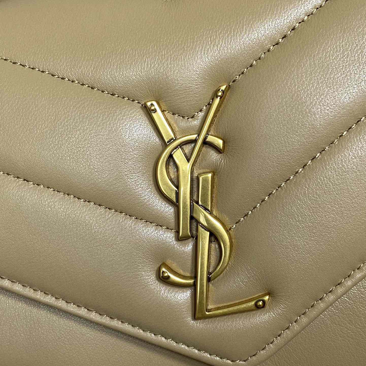 Saint Laurent Loulou Small In Matelasse Lambskin - 