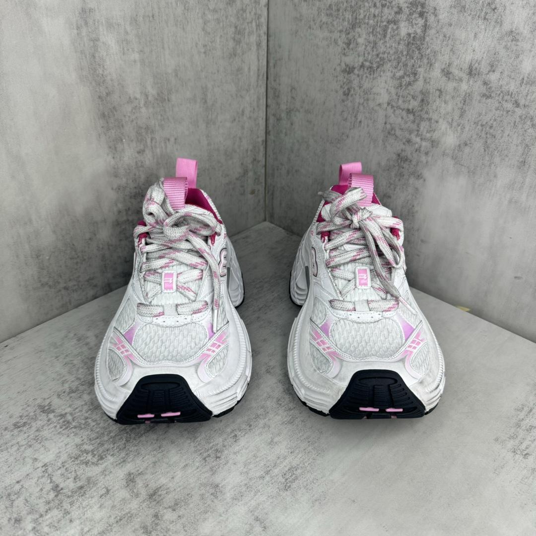 Balenciaga 6XL Sneaker In White, Light pink, Grey And Black - 