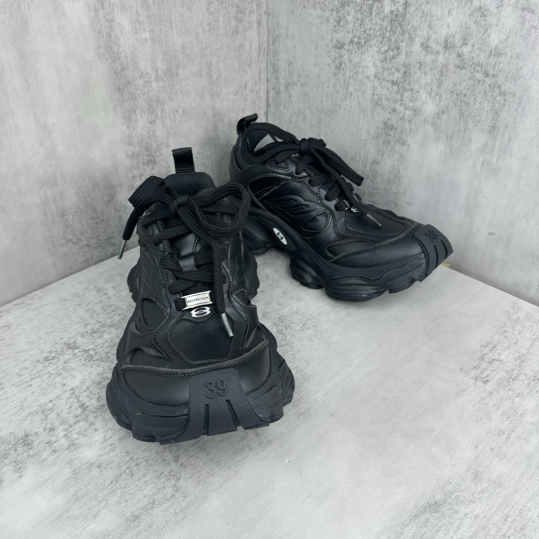 Balenciaga Cargo Sneaker - 