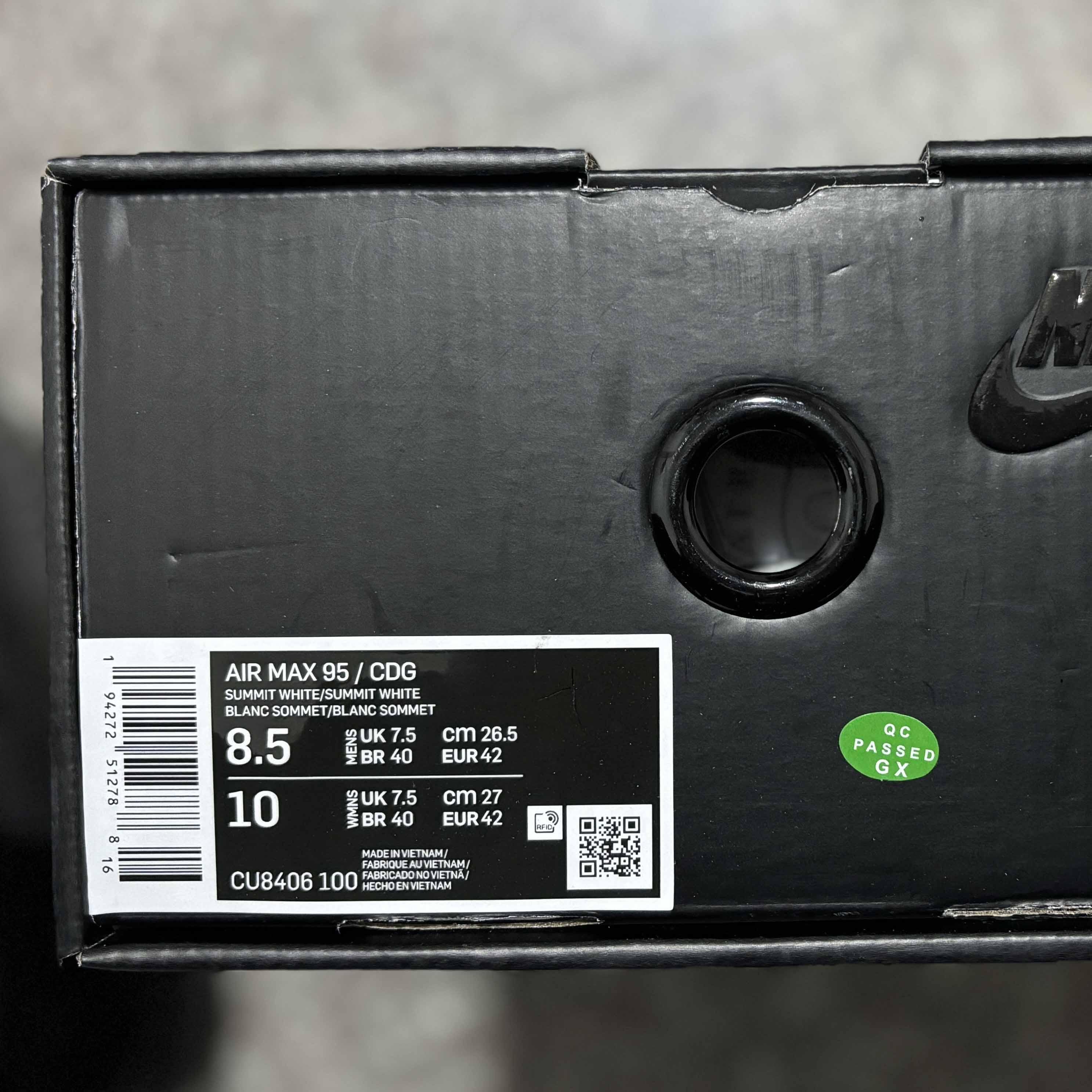 CDG X Nike Air Max 95 OG Sneaker    CU8406-100 - 