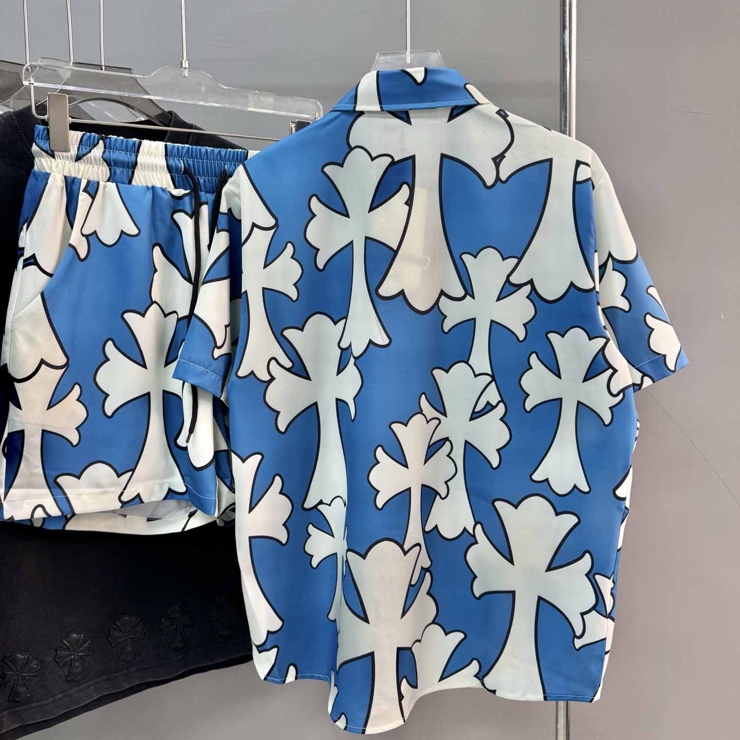 Chrome Heart Shirt & Shorts - 