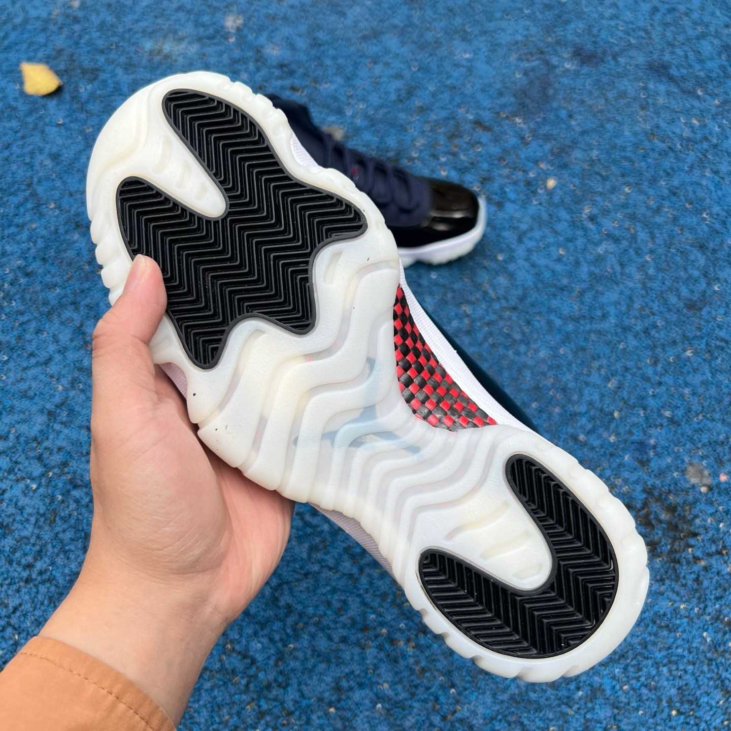 Air Jordan 11 Sneaker  CT8012-406 - 