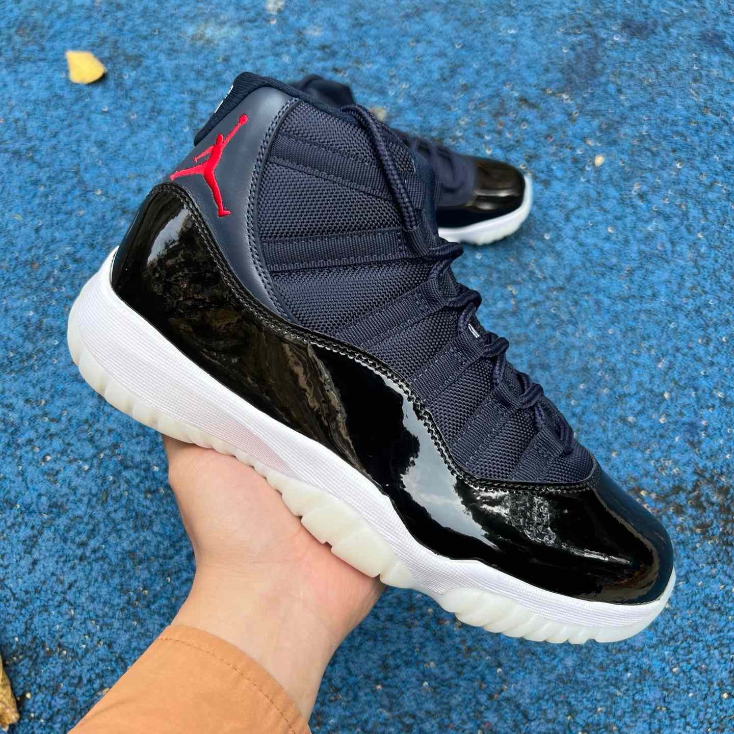 Air Jordan 11 Sneaker  CT8012-406 - 
