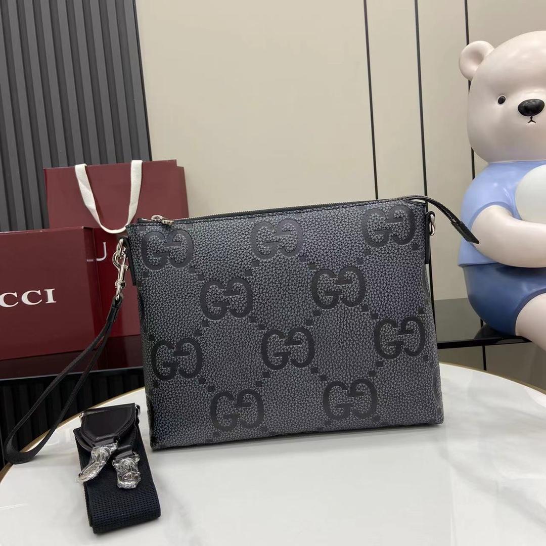 Gucci Medium Jumbo GG Messenger Bag - 