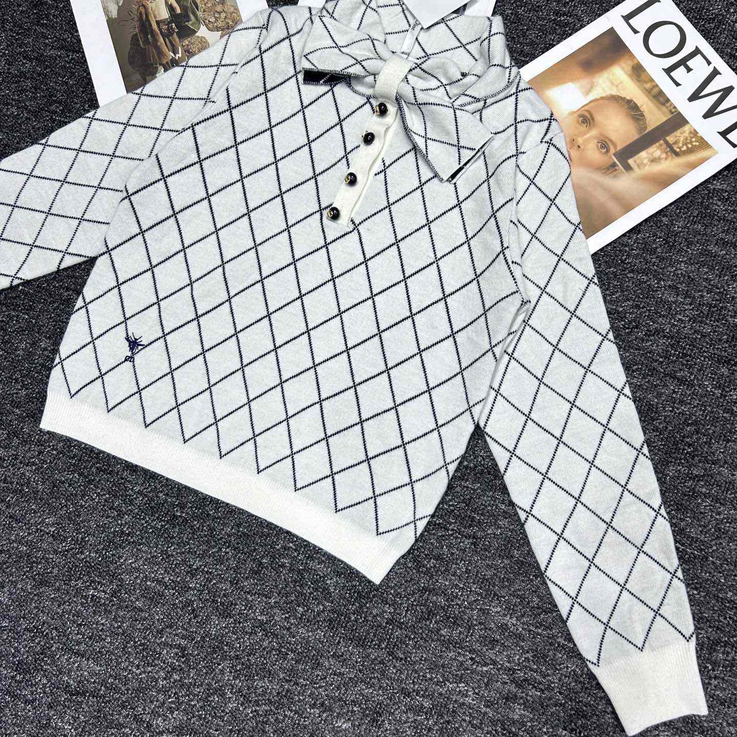 Dior Tied Collar Sweater  - 