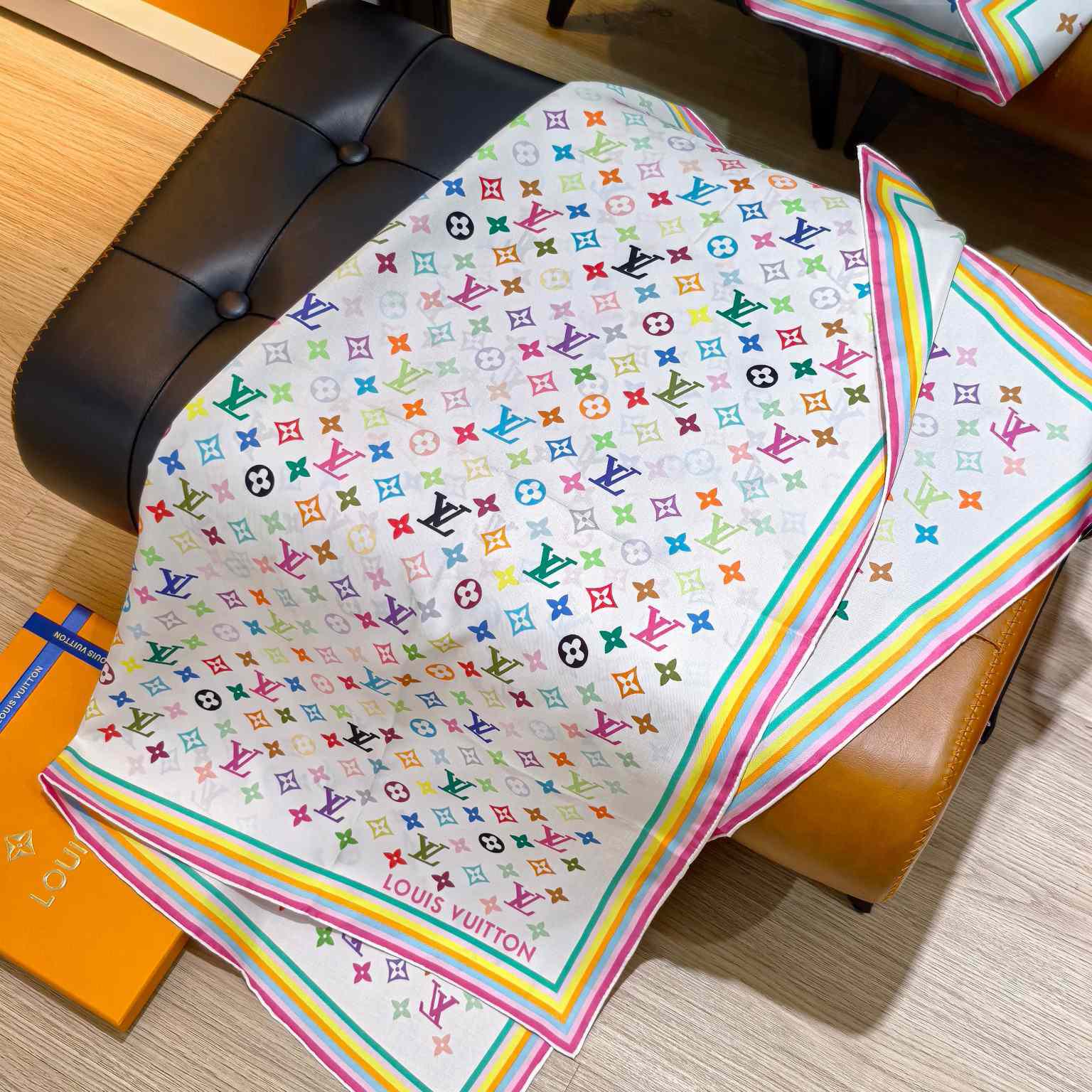 Louis Vuitton LV x TM Monogram Multicolor Square 90   M94967 - DesignerGu