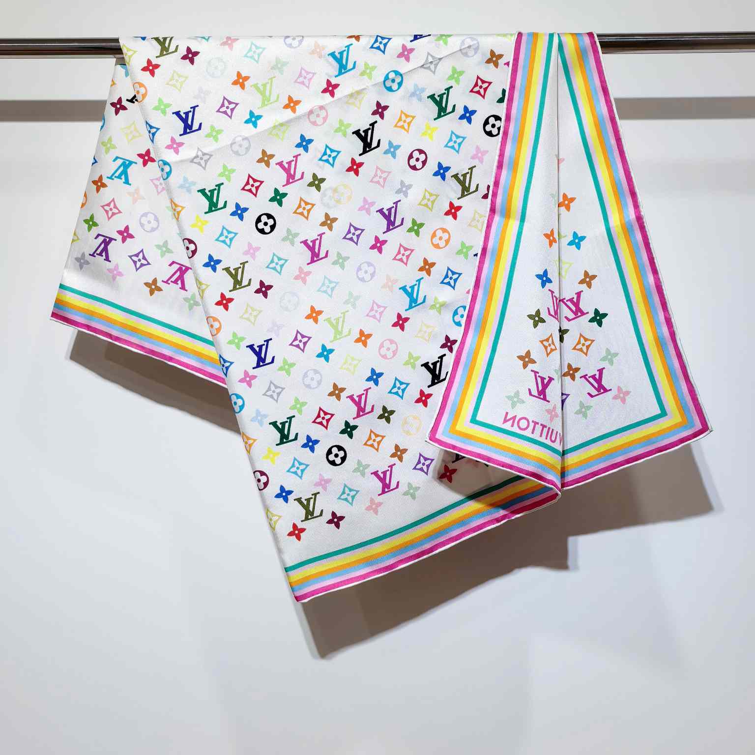 Louis Vuitton LV x TM Monogram Multicolor Square 90   M94967 - 