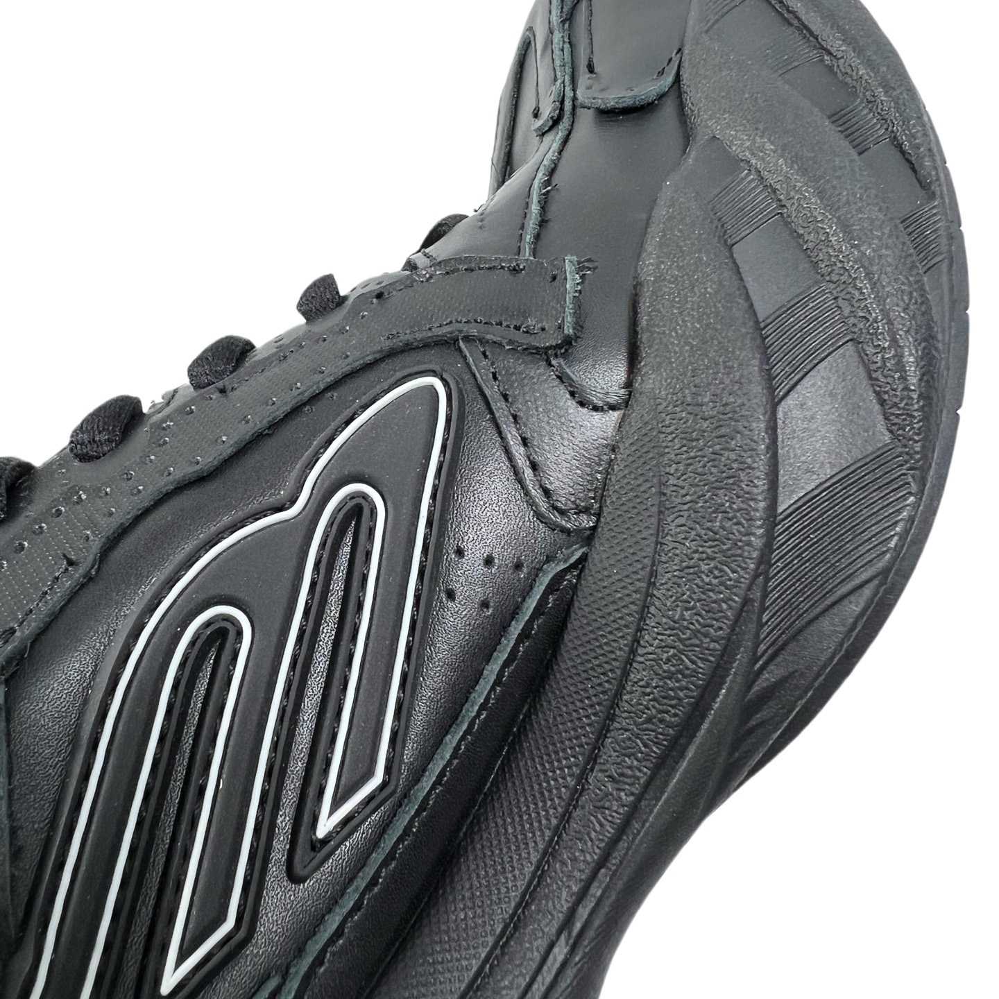 Balenciaga Monday Shoe In Black Cowskin And Polyester - 