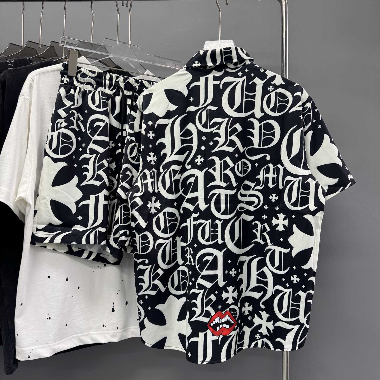 Chrome Heart Shirt & Shorts - 
