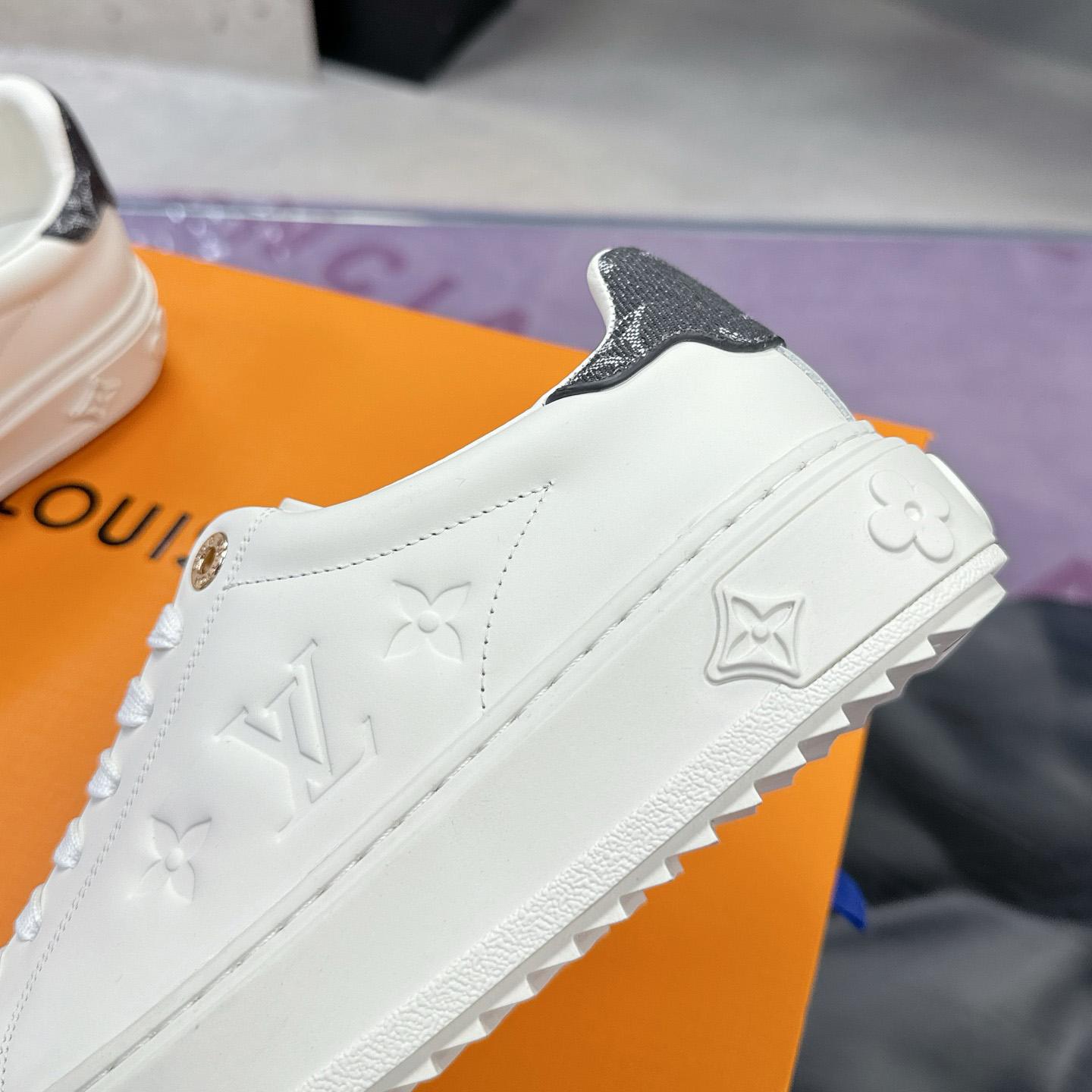 Louis Vuitton Time Out Sneaker  1AGUYA - 