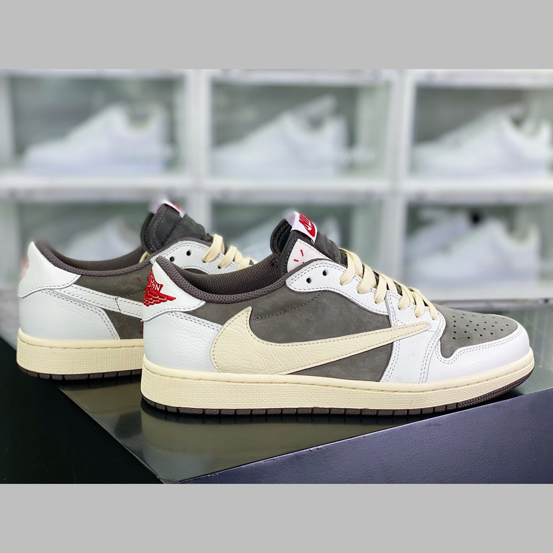 Travis Scott x Air Jordan AJ1 Low OG SP Sneaker    DM7866-162  - 