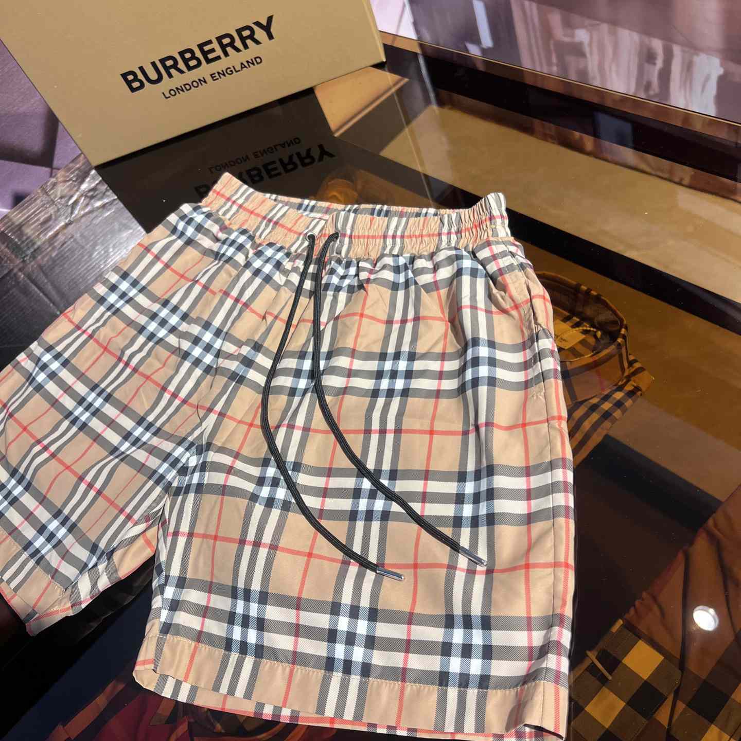 Burberry Shorts - 