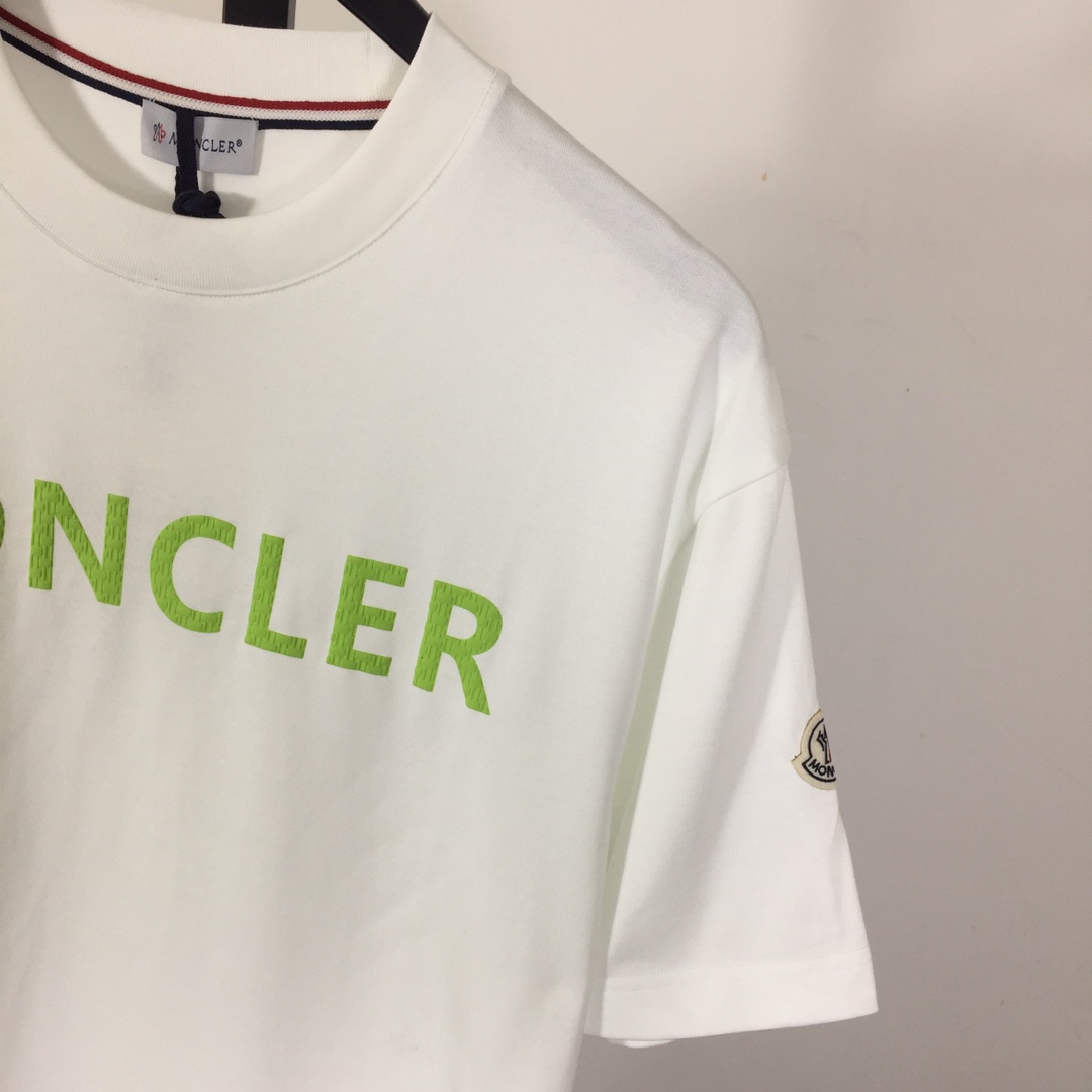 Moncler Logo T-Shirt - 