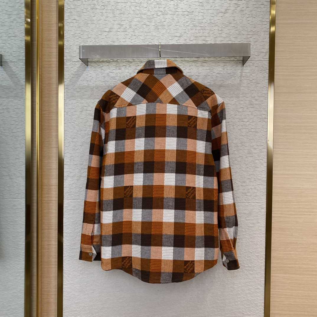 Louis Vuitton Button-Down Long-Sleeved Flannel Shirt  1AFXSJ - DesignerGu