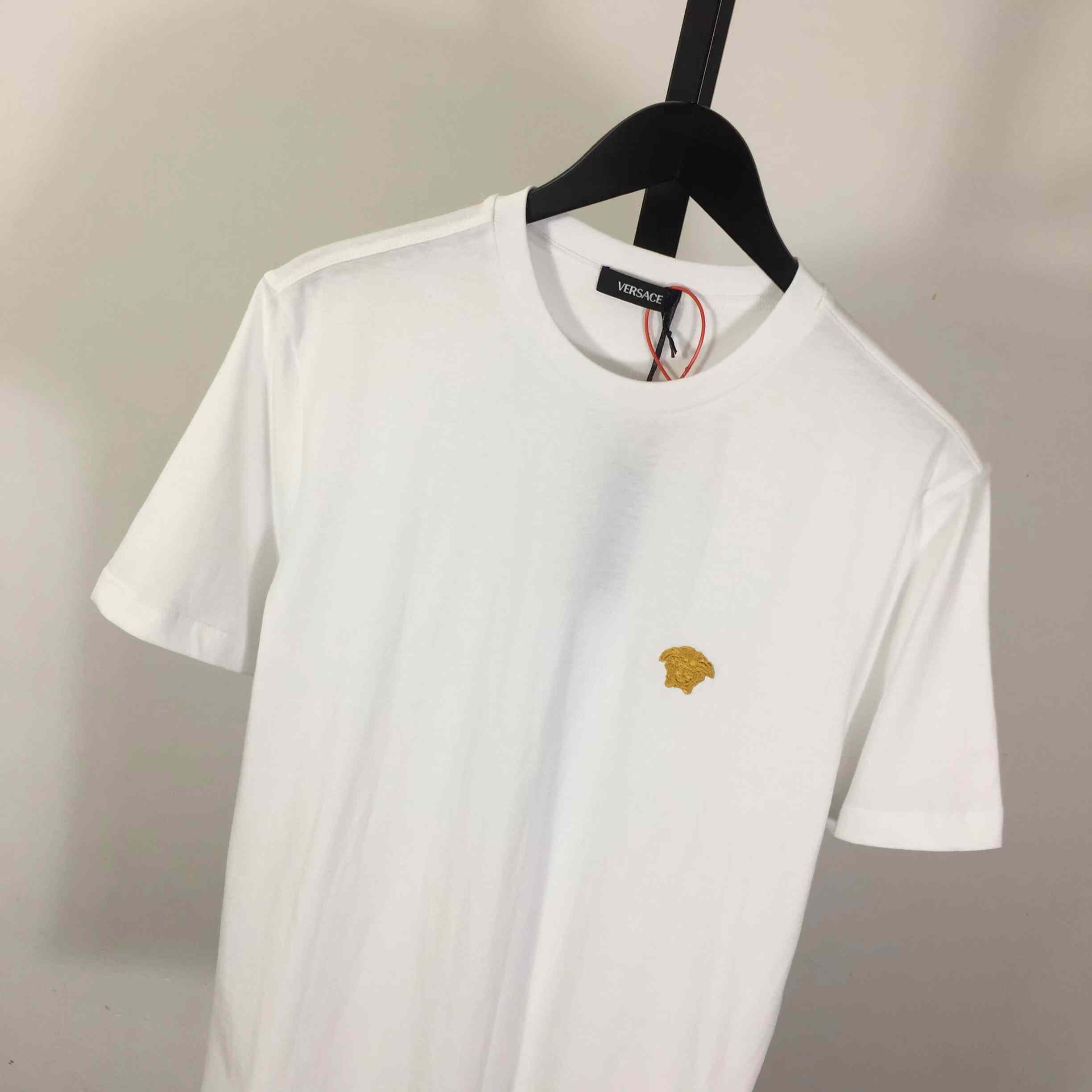 Versace Medusa T-shirt  - DesignerGu