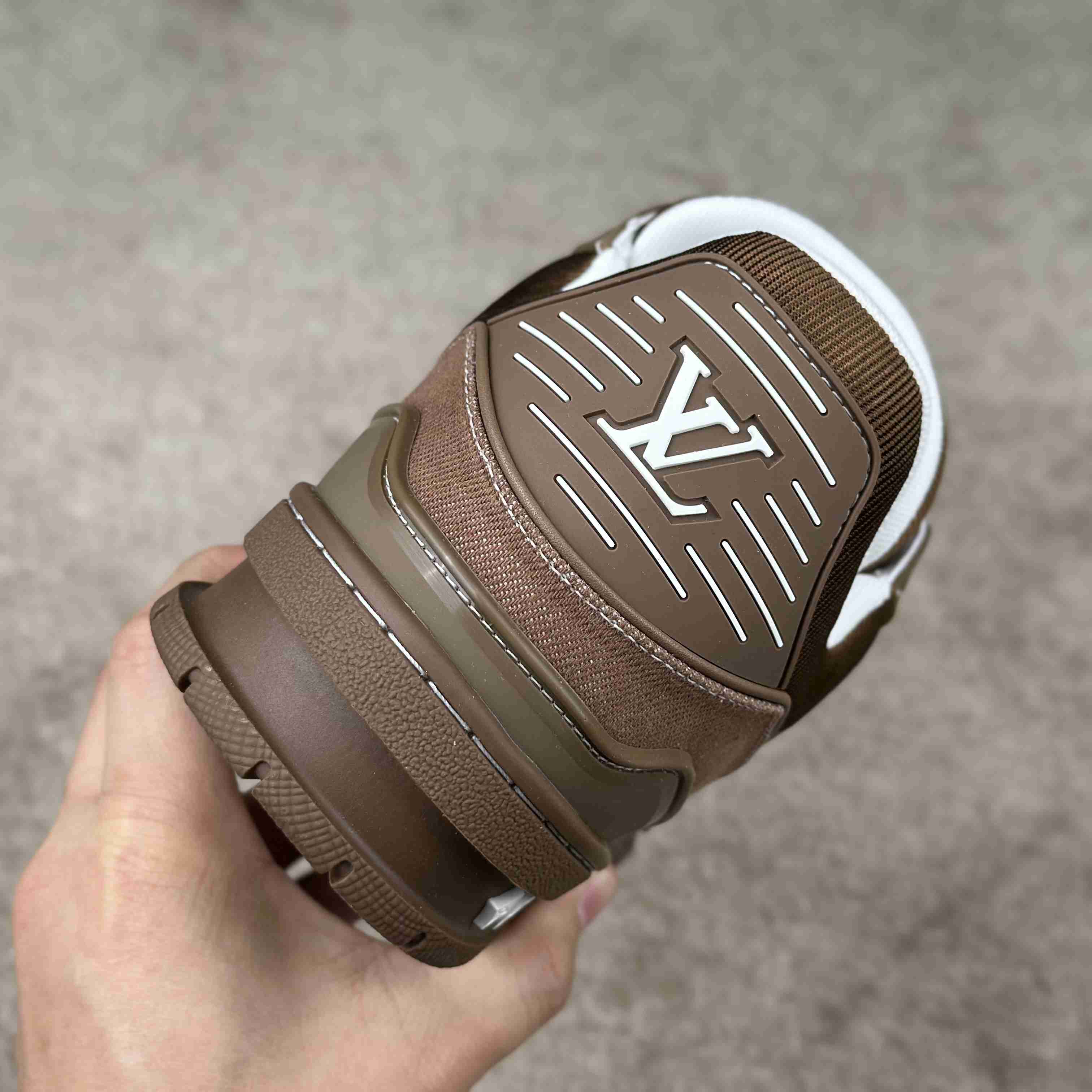Louis Vuitton LV Trainer Sneaker  1AHT23（ upon uk size） - DesignerGu