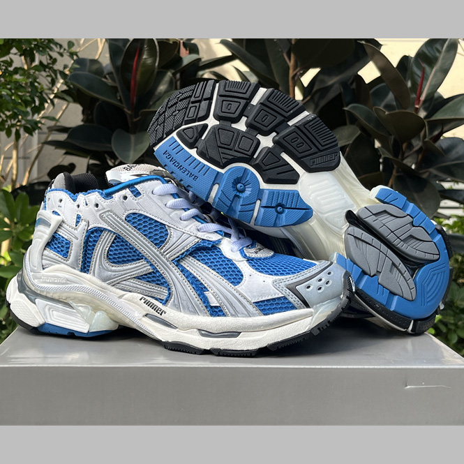 Balenciaga Runner Sneaker - DesignerGu