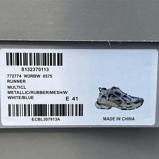 Balenciaga Runner Sneaker - DesignerGu