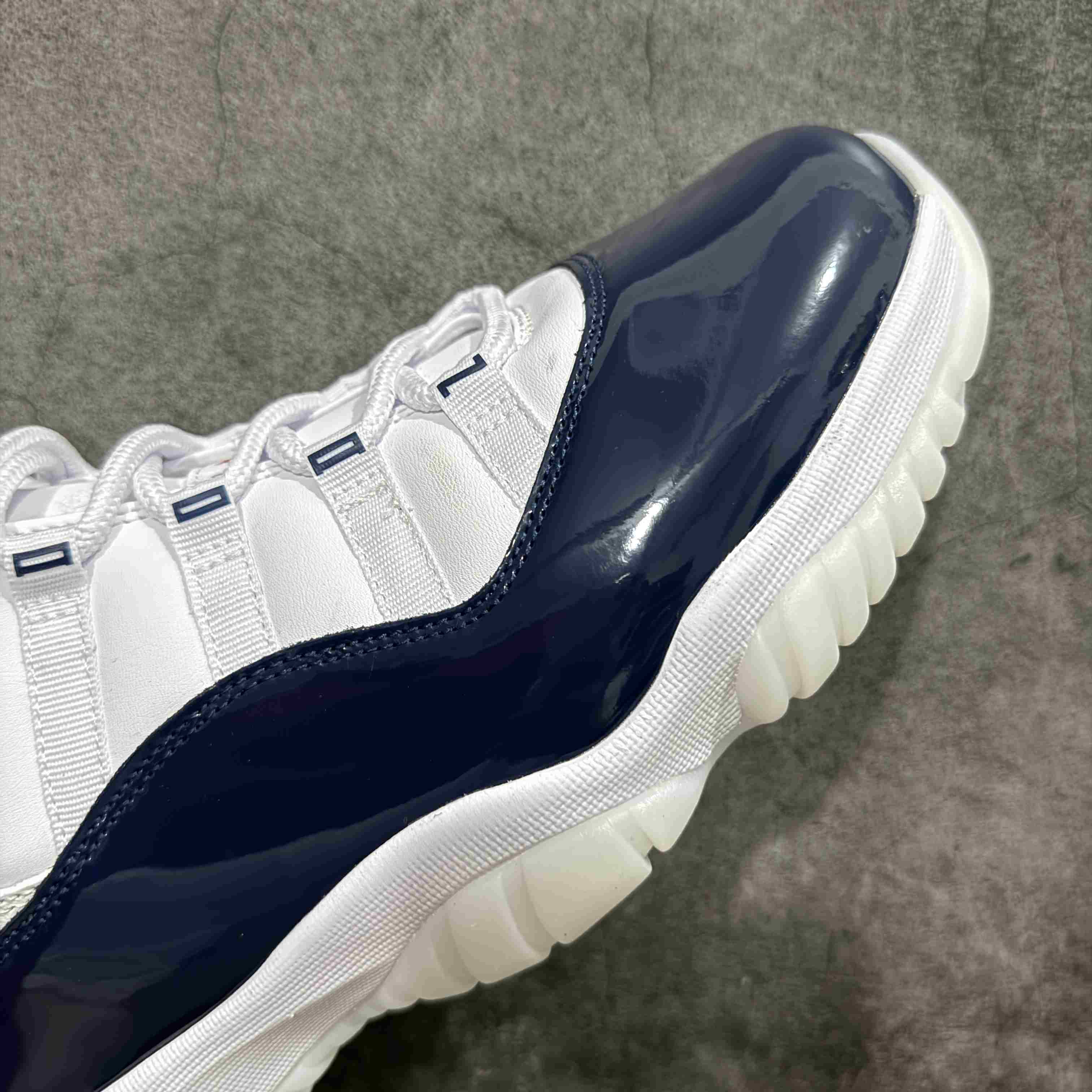 Air Jordan 11 “Rare Air”   IH0296-400 - 