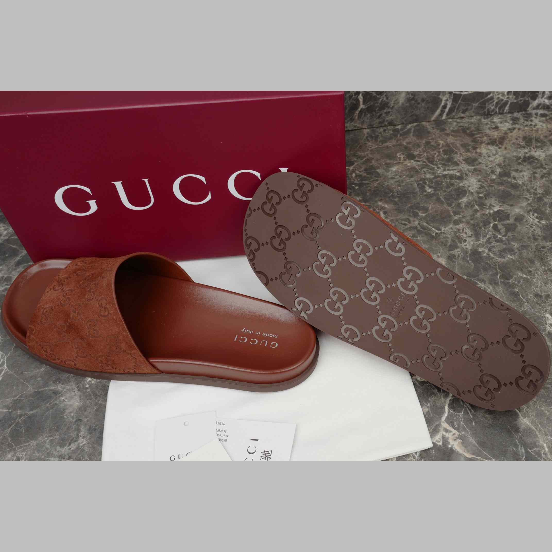 Gucci Men's Slide Sandal - DesignerGu