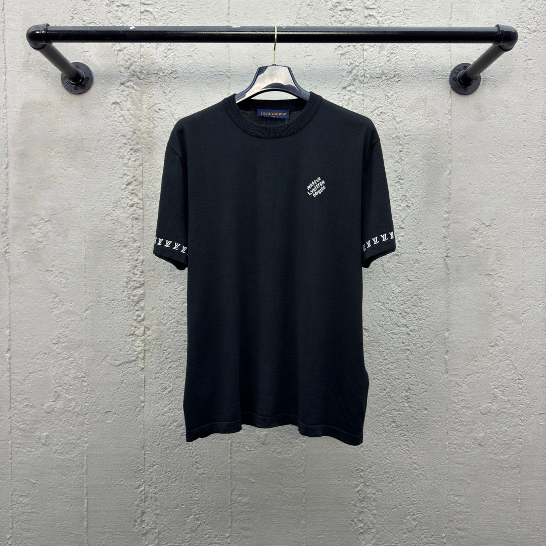 Louis Vuitton Short-Sleeved Cotton Crewneck  1AGKMG - DesignerGu