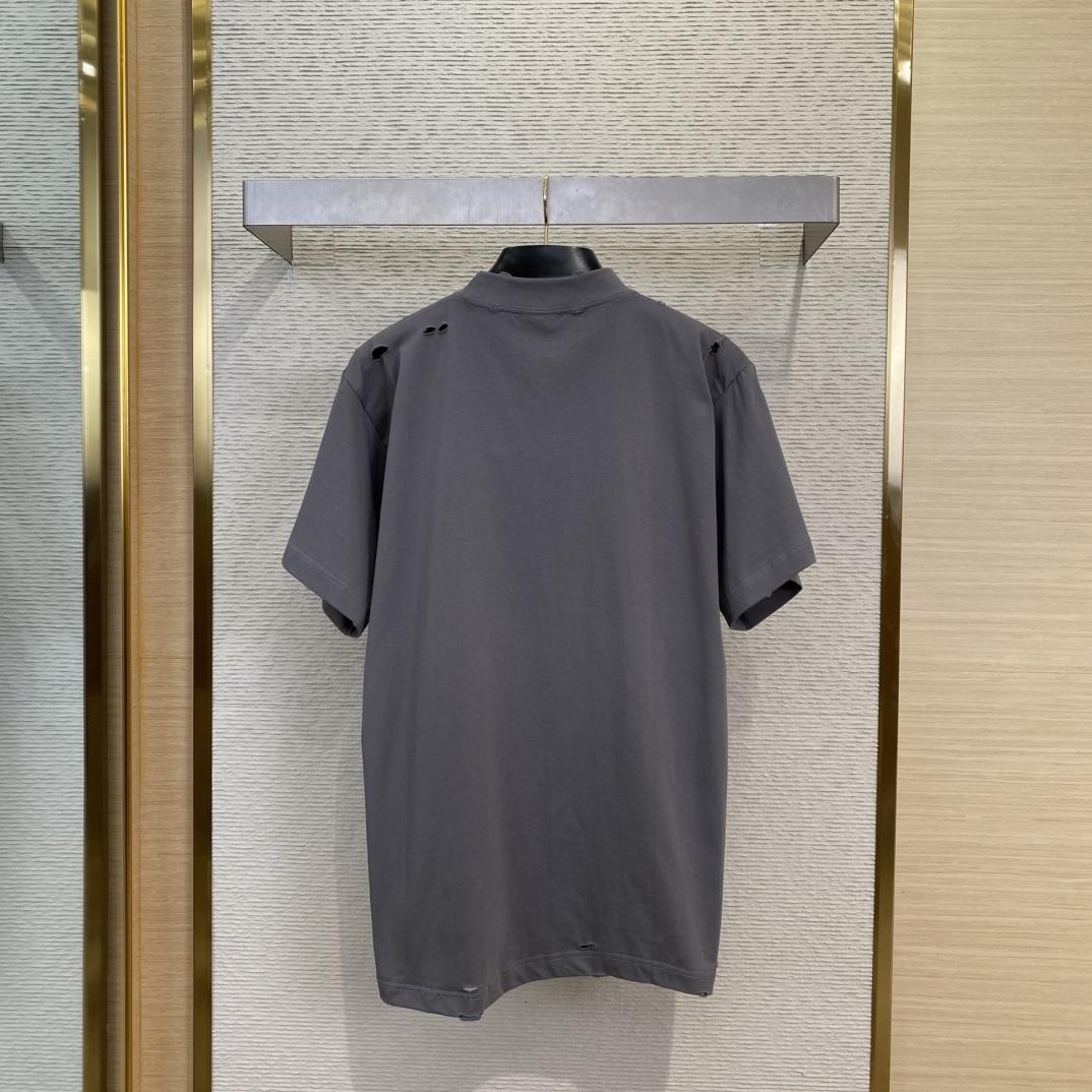 Balenciaga Human Being Shifted T-Shirt In Dark Grey - 
