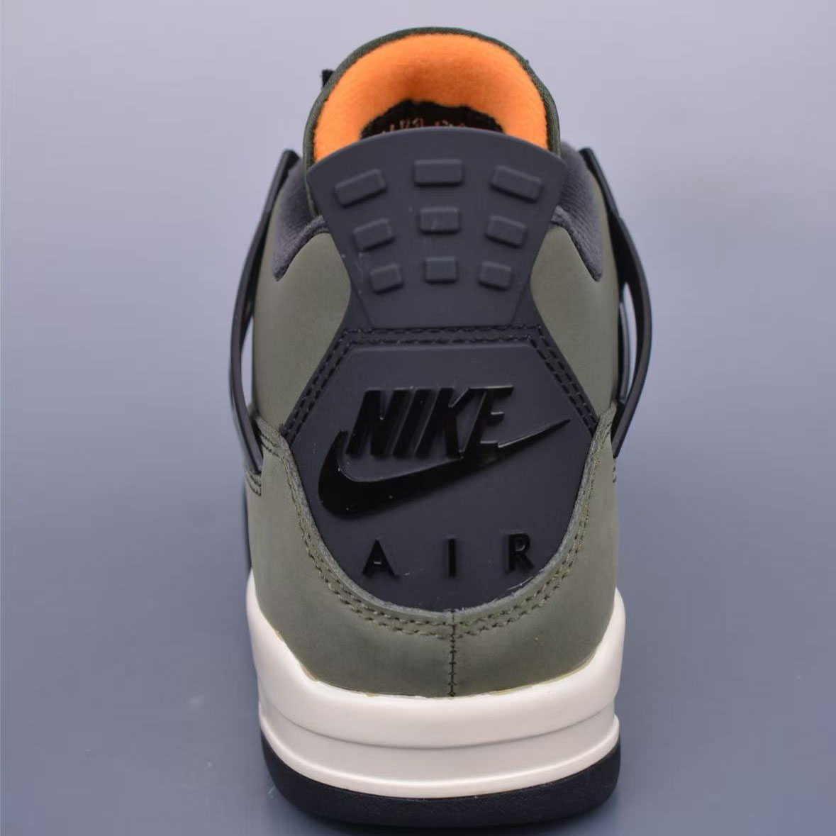 Air Jordan 4 retro Sneaker  - 