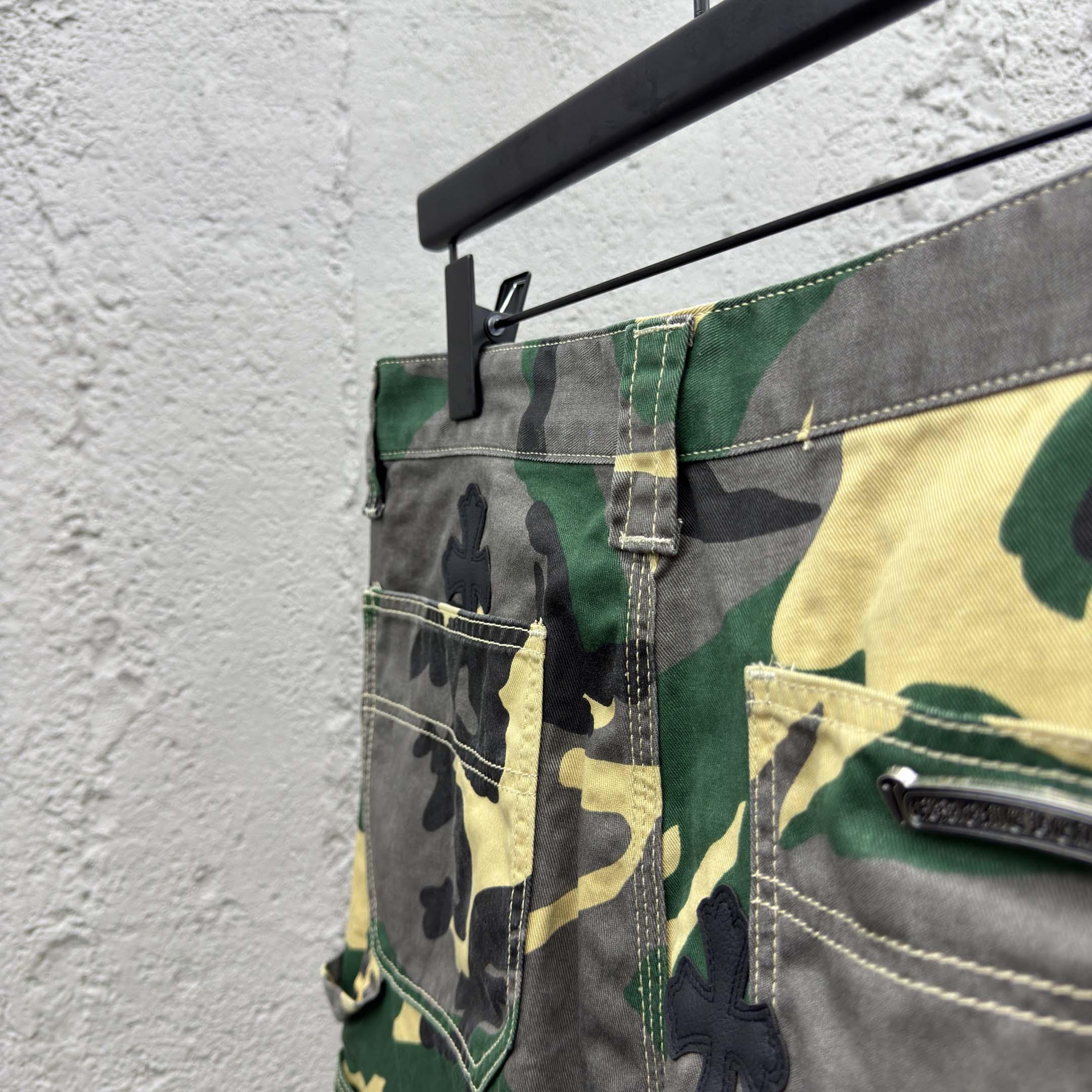 Chrome Hearts Matty Boy Sex Records Camo Carpenter Shorts - DesignerGu