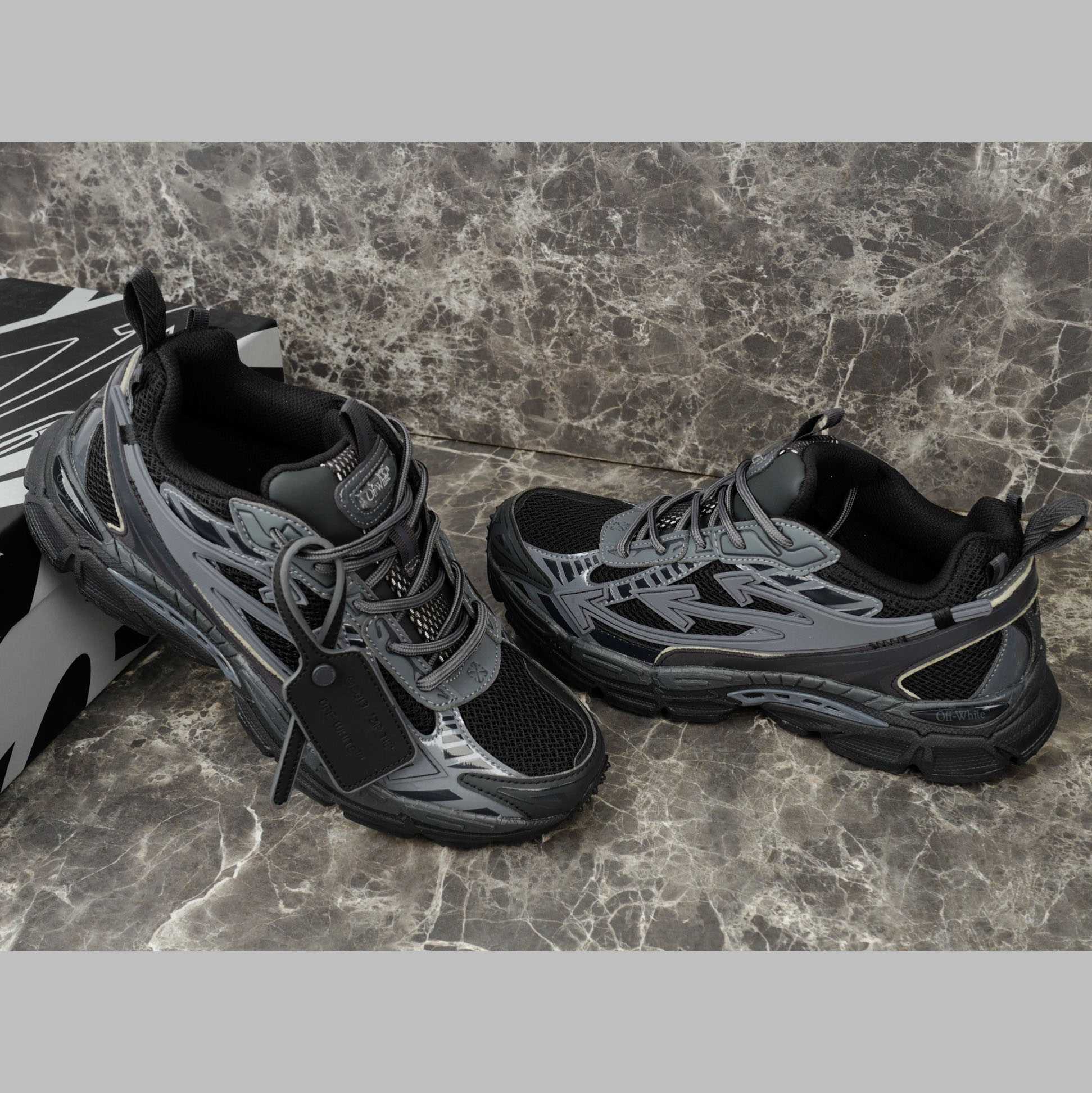 Off-White Full Black Be Right Back - DesignerGu