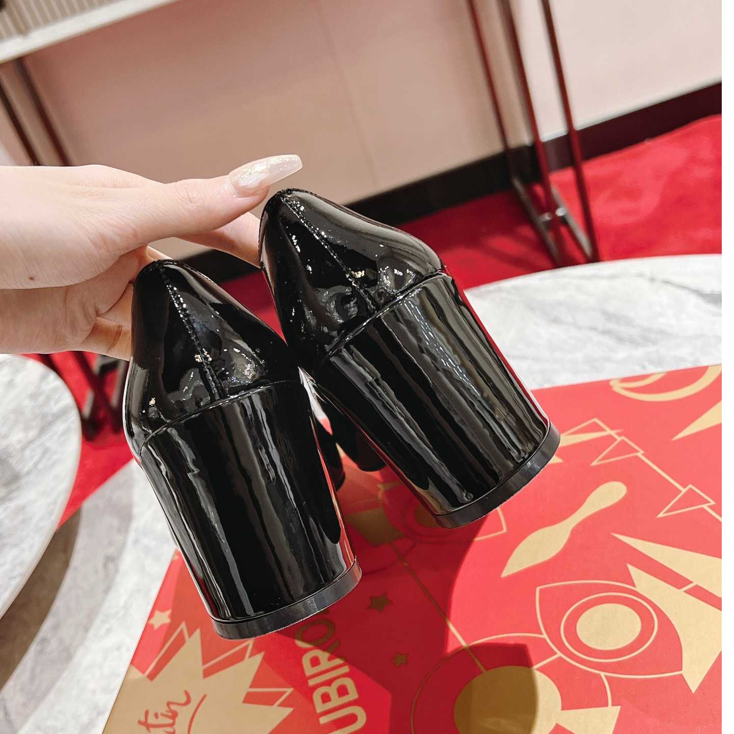 Christian Louboutin Simple 55 Patent Leather Pumps (50% Off Sale) xz723 - DesignerGu