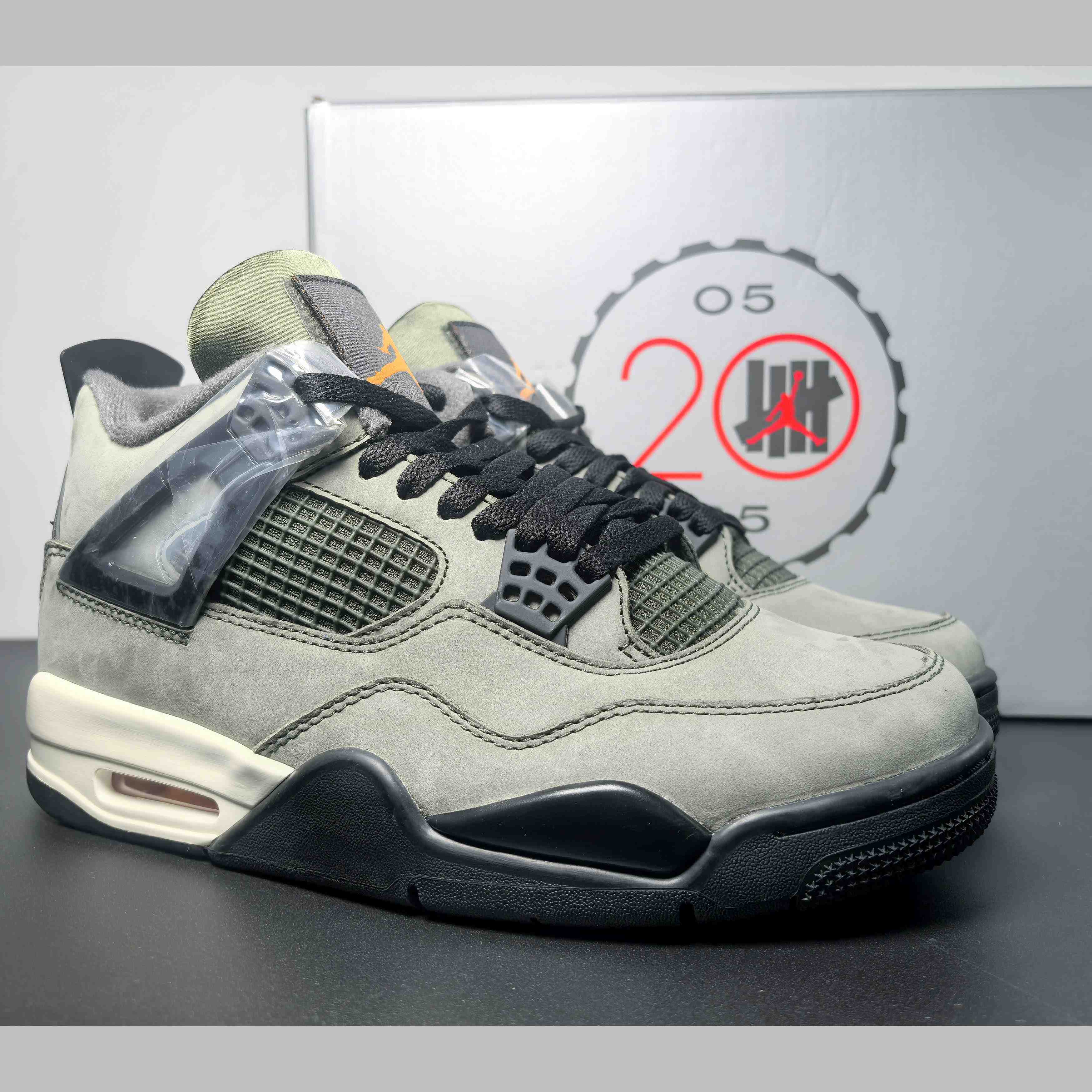 UNDEFEATED x Air Jordan 4 OG   IB1519-200 - DesignerGu