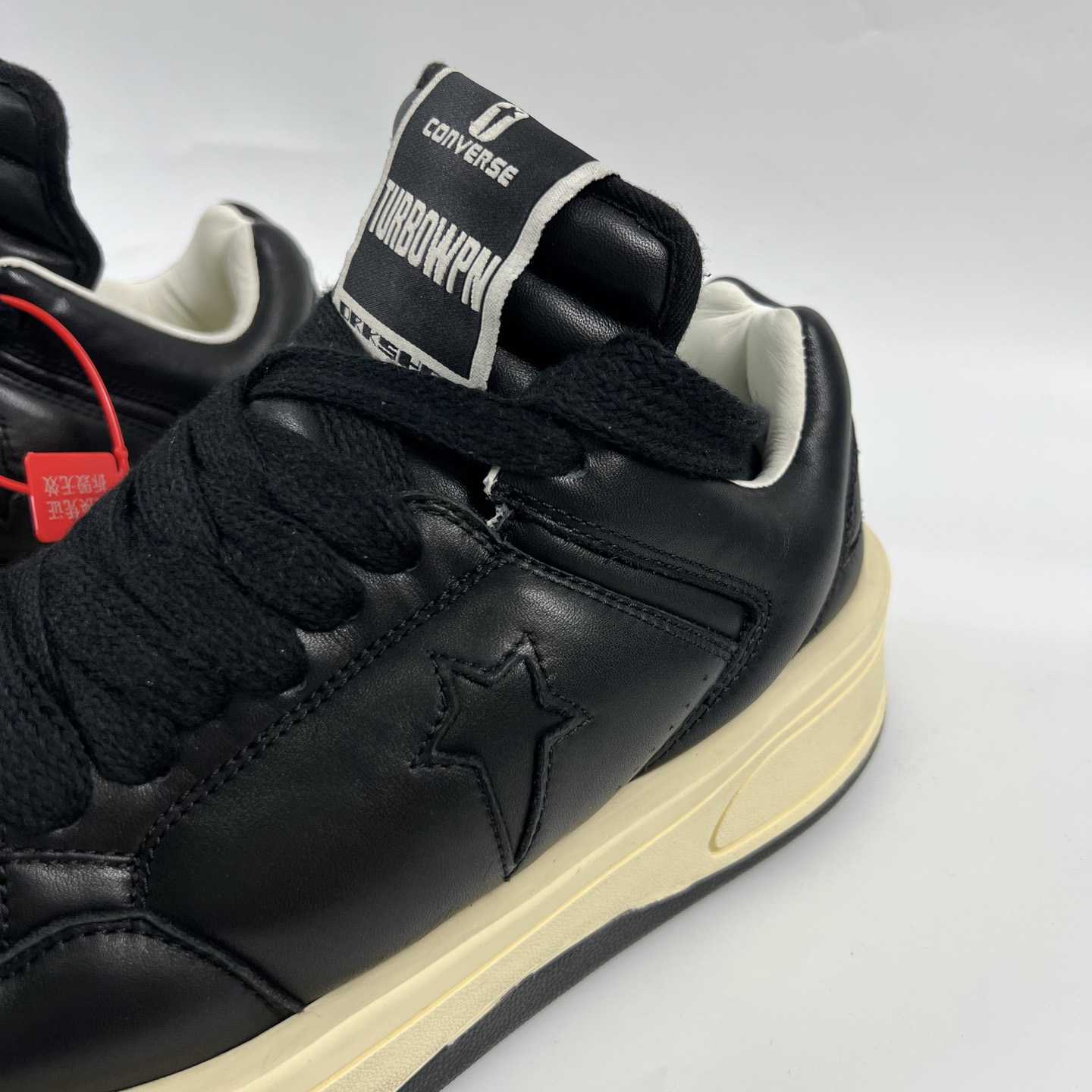 Rick Owens x DRKSHDW TURBOWPN Low 'Black Cloud Cream' - DesignerGu