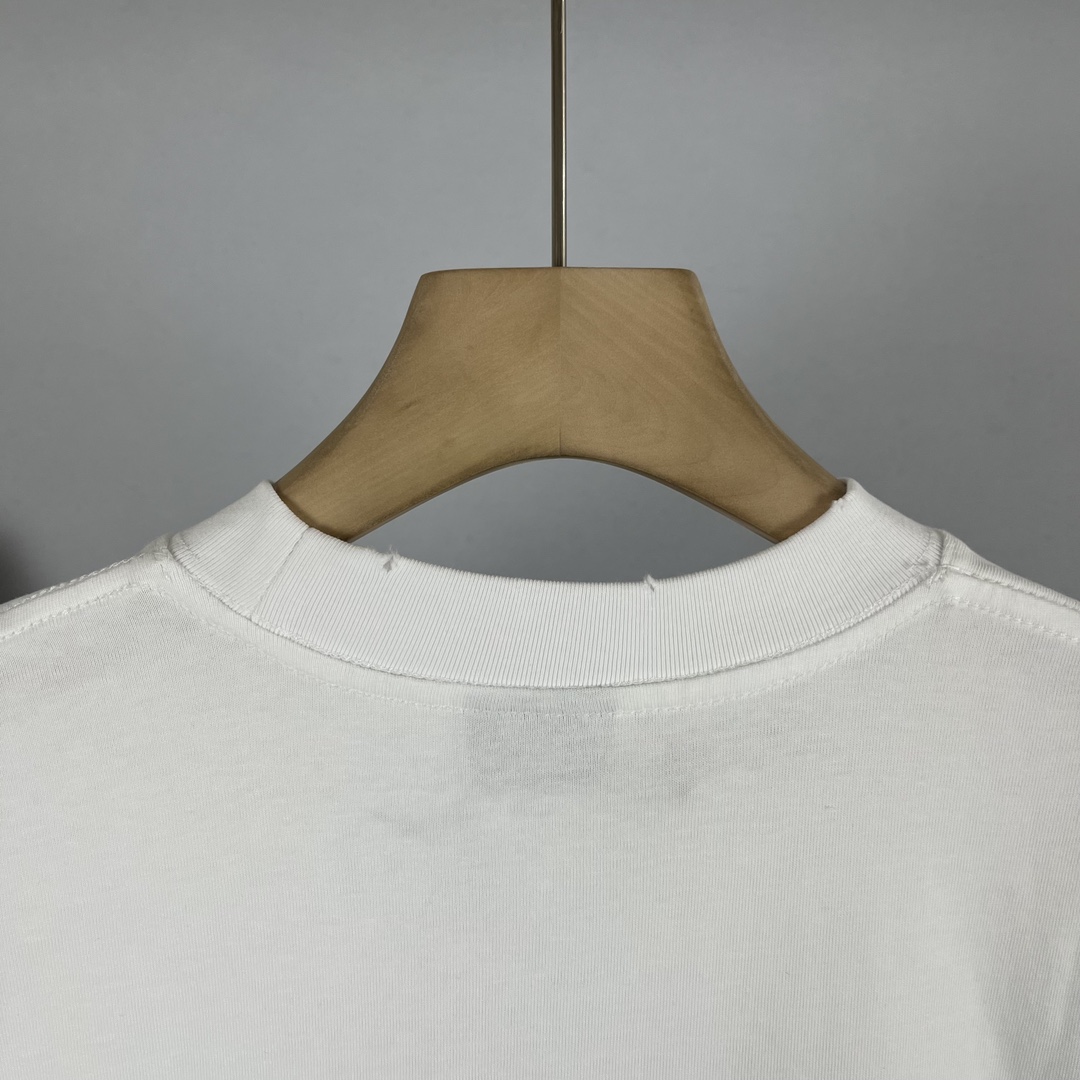 Balenciaga Planet Earth T-shirt - DesignerGu