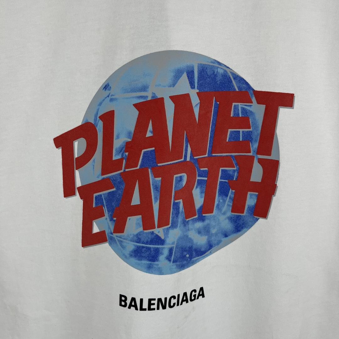 Balenciaga Planet Earth T-shirt - DesignerGu