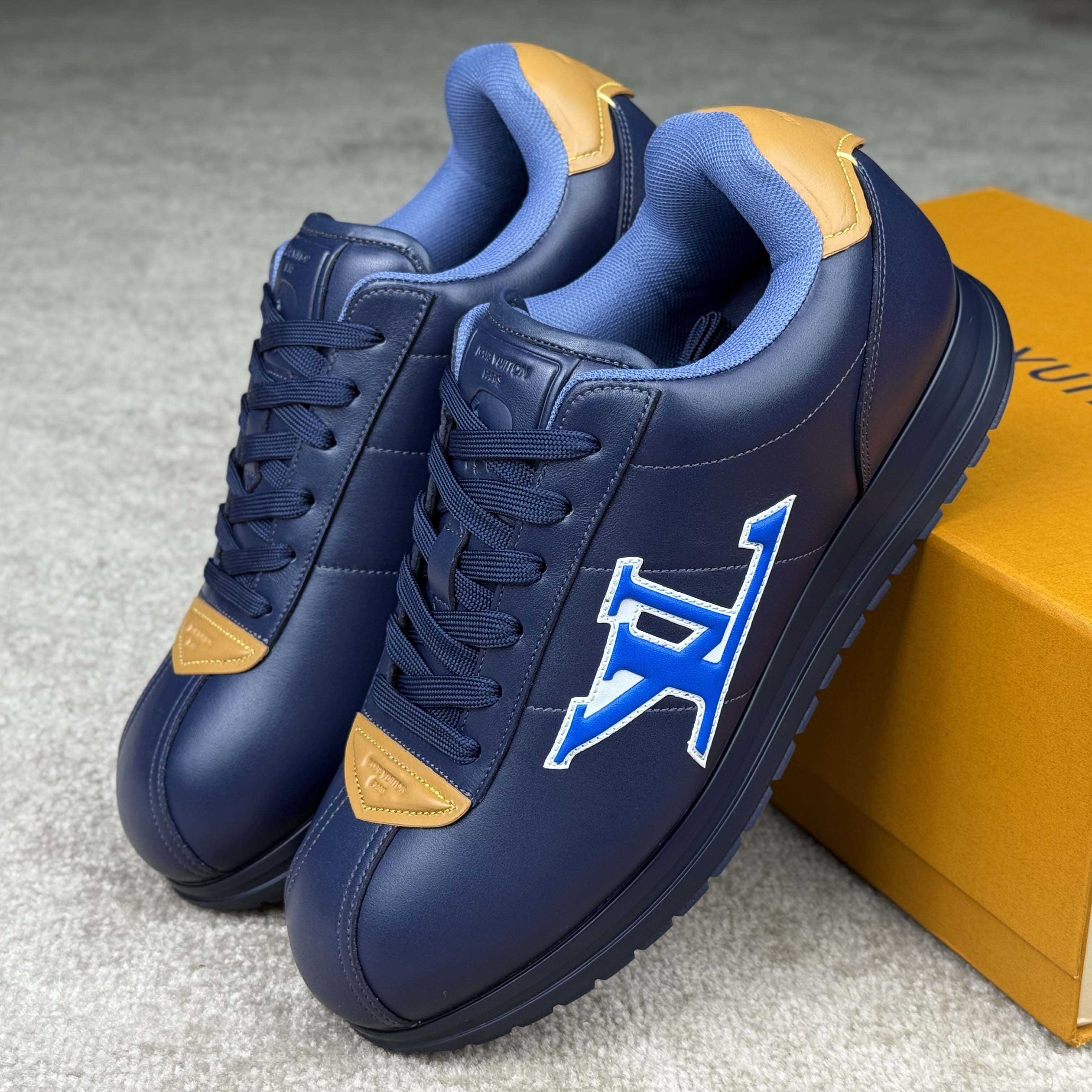 Louis Vuitton LV BUTTERSOFT Sneaker    1AIKI3 - DesignerGu