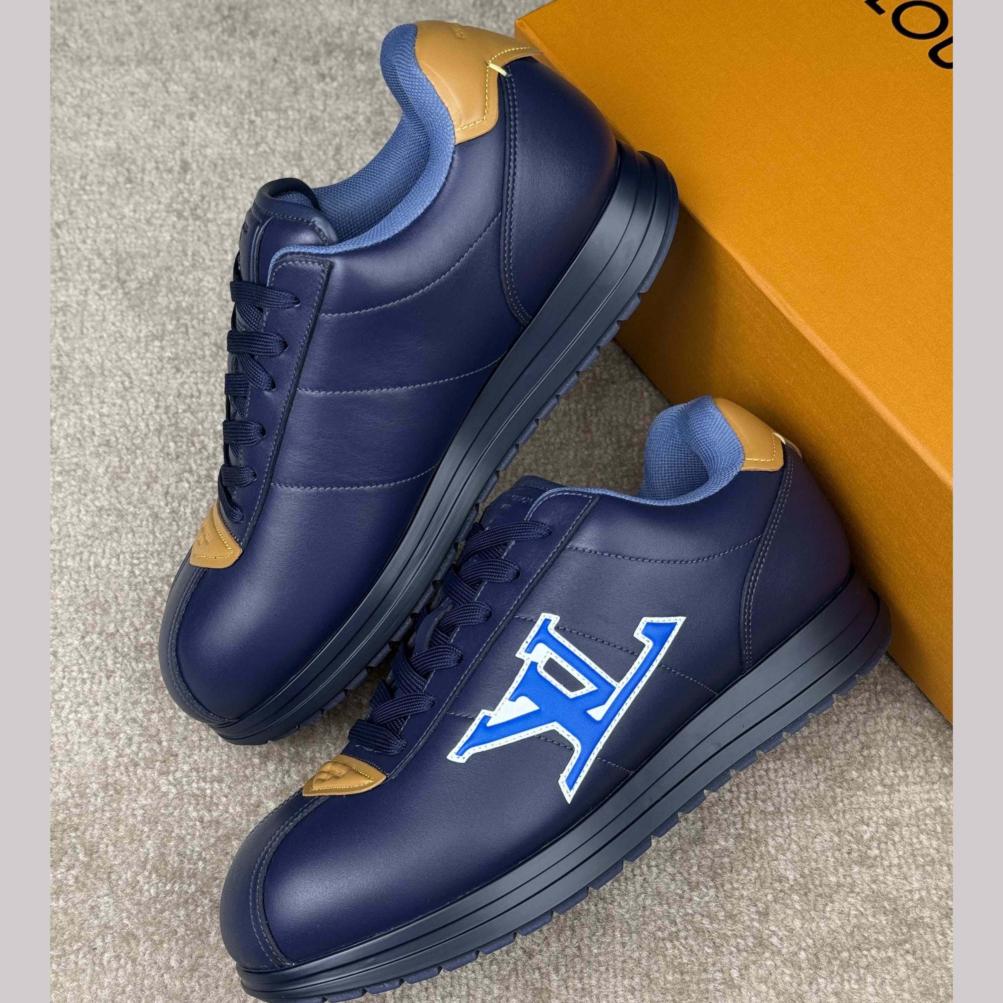 Louis Vuitton LV BUTTERSOFT Sneaker    1AIKI3 - DesignerGu