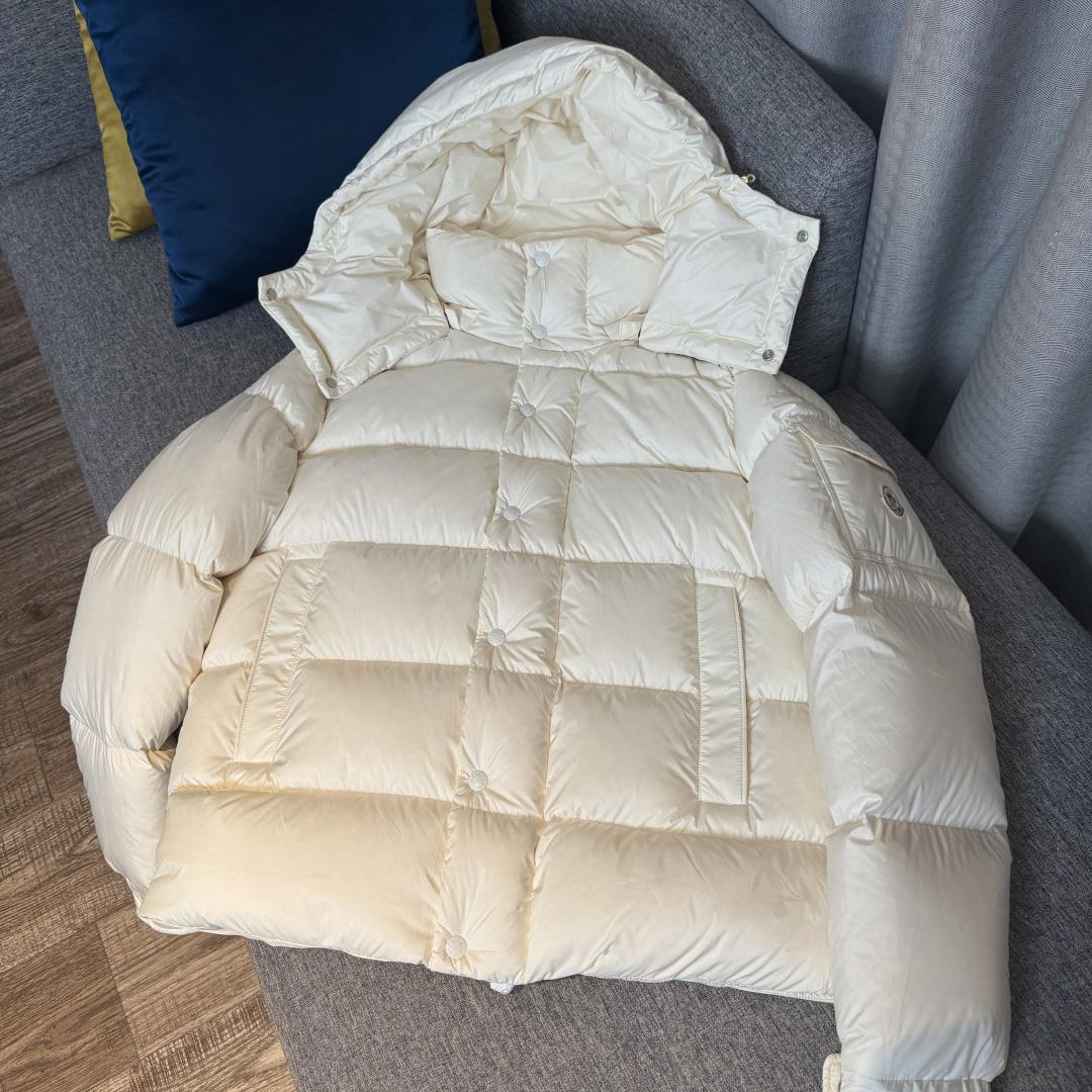 Moncler Maya 70 Hooded Short Down Jacket - DesignerGu