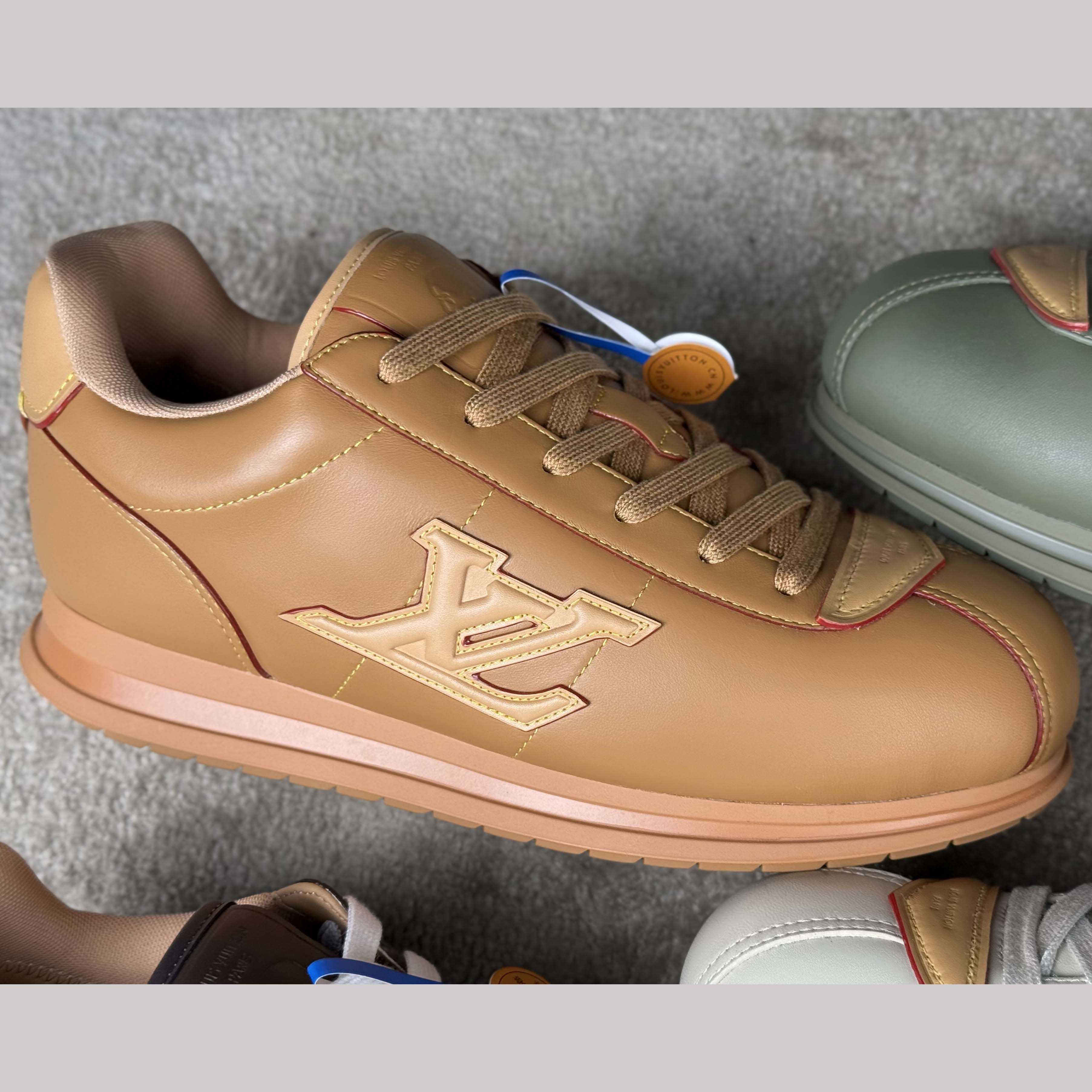 Louis Vuitton LV BUTTERSOFT Sneaker    1AIKE2 - DesignerGu