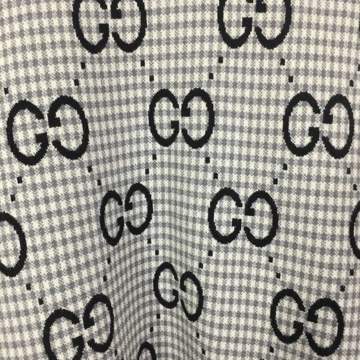 Gucci Sweater - DesignerGu