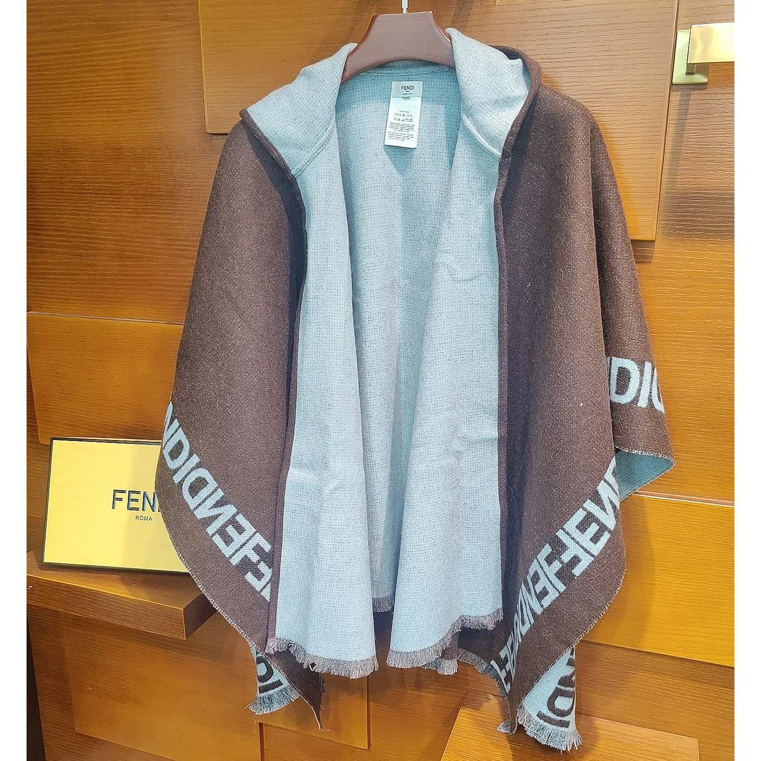 Fendi Poncho - DesignerGu