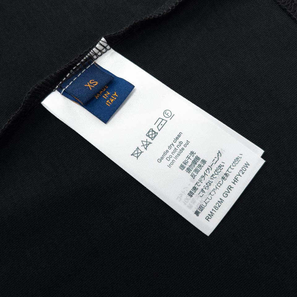 Louis Vuitton LV Spread T-Shirt - DesignerGu