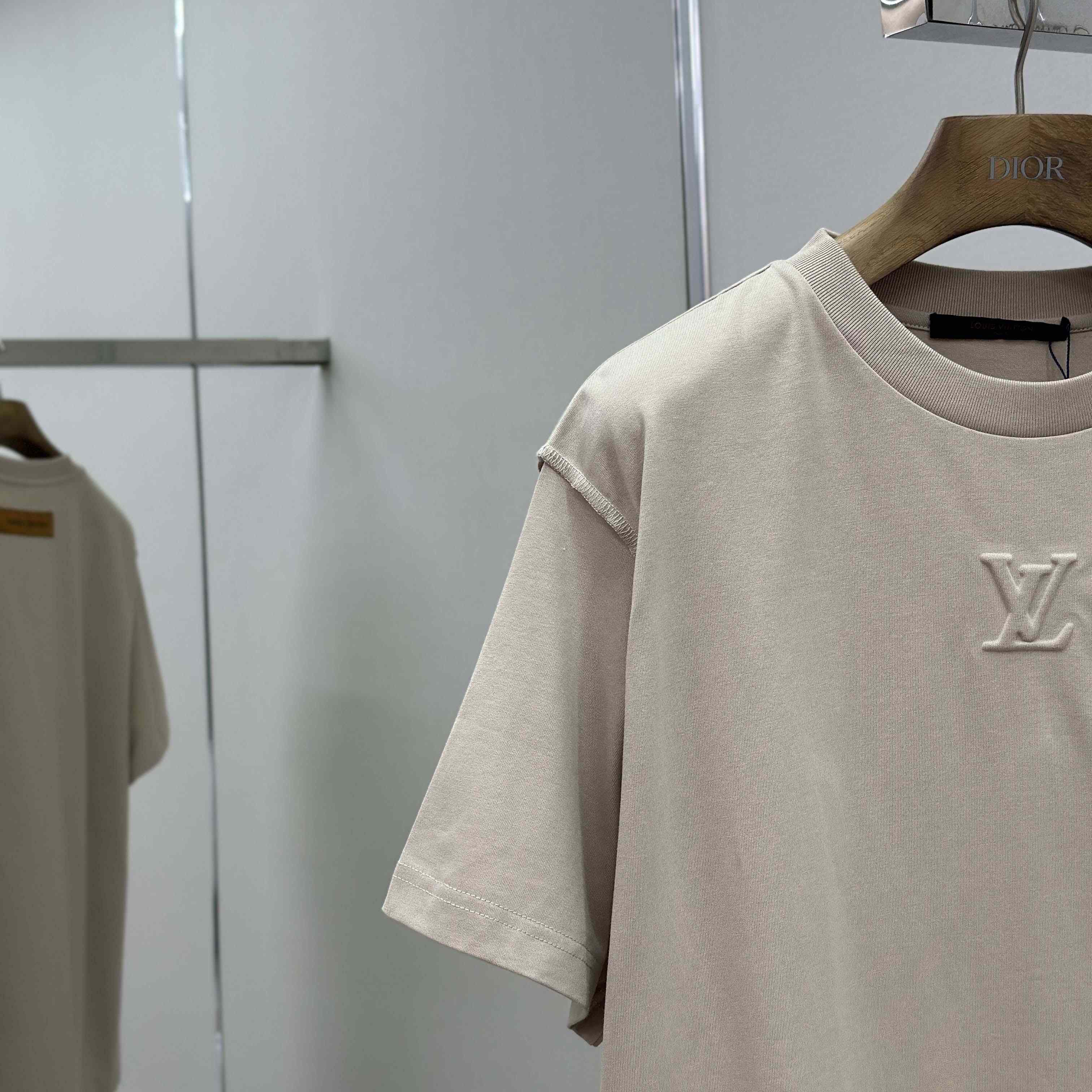 Louis Vuitton Embossed LV T-Shirt - DesignerGu