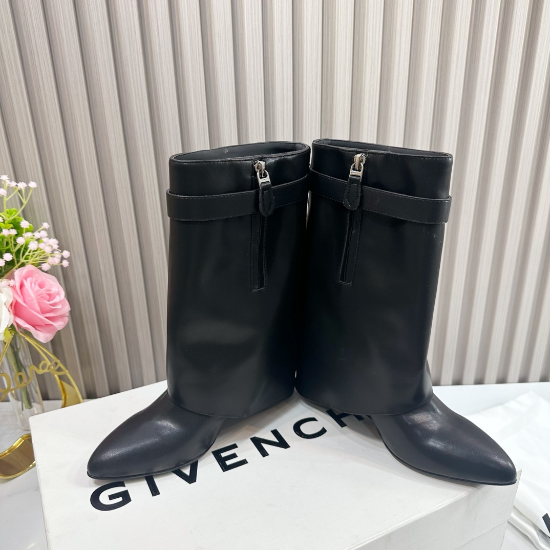 Givenchy Shark Lock Leather Knee-high Boots - DesignerGu