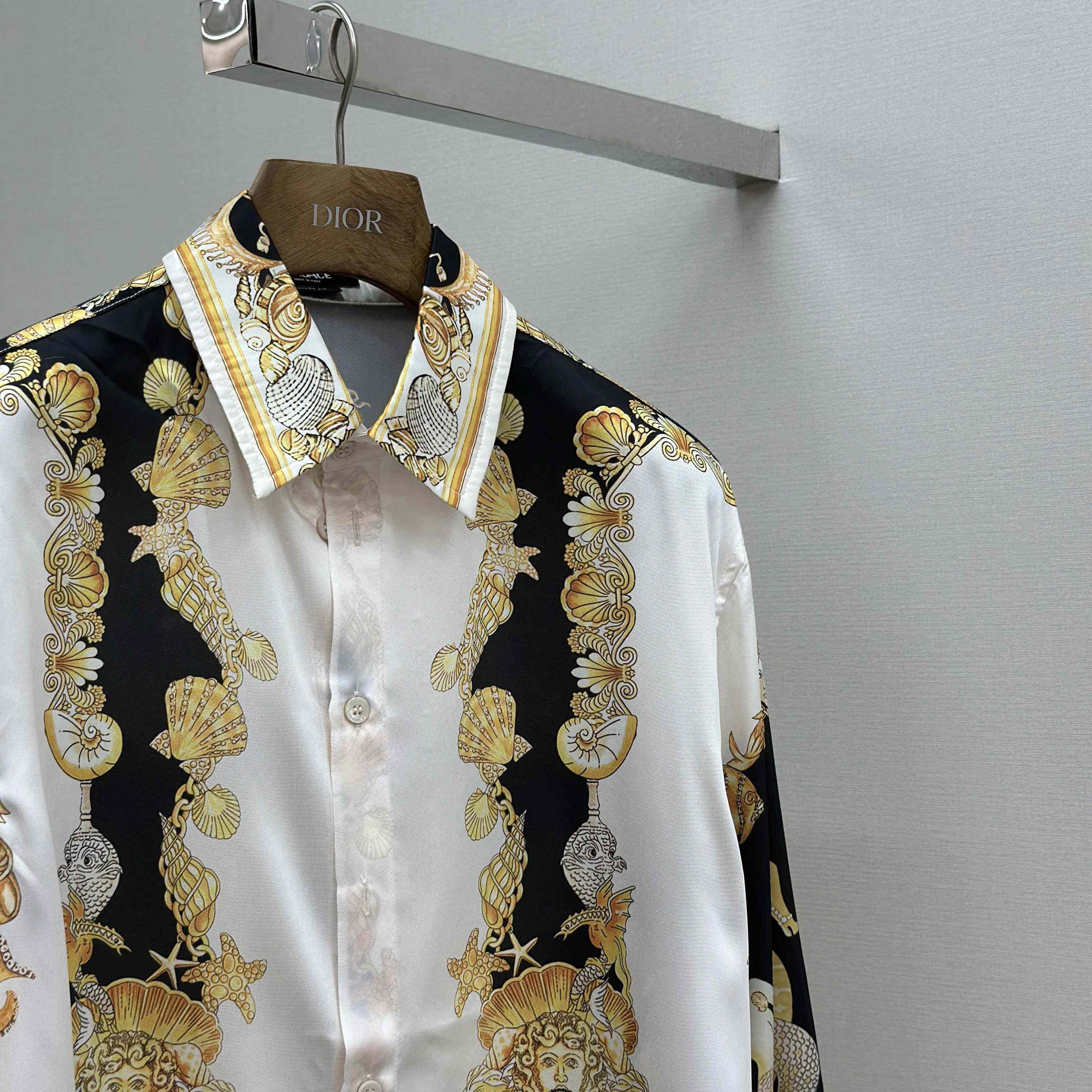 Versace Coral Theatre Silk Shirt - DesignerGu